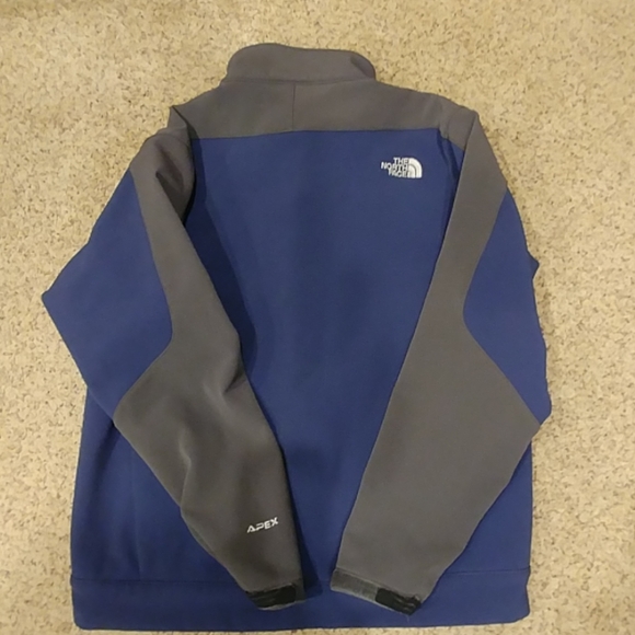 The North Face Apex Weatherproof W/ WindWall - Picture 2 of 6